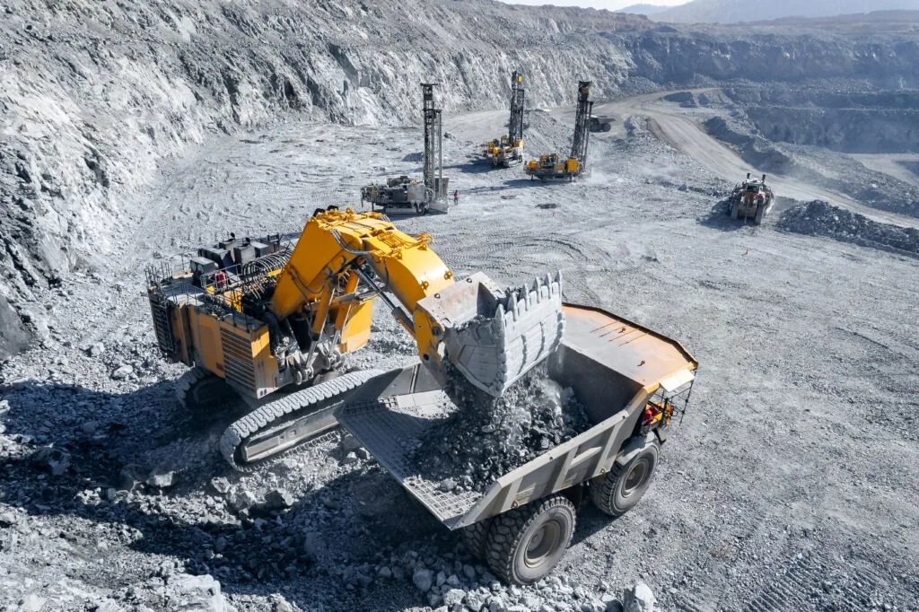 MIMA Mining Exploitation